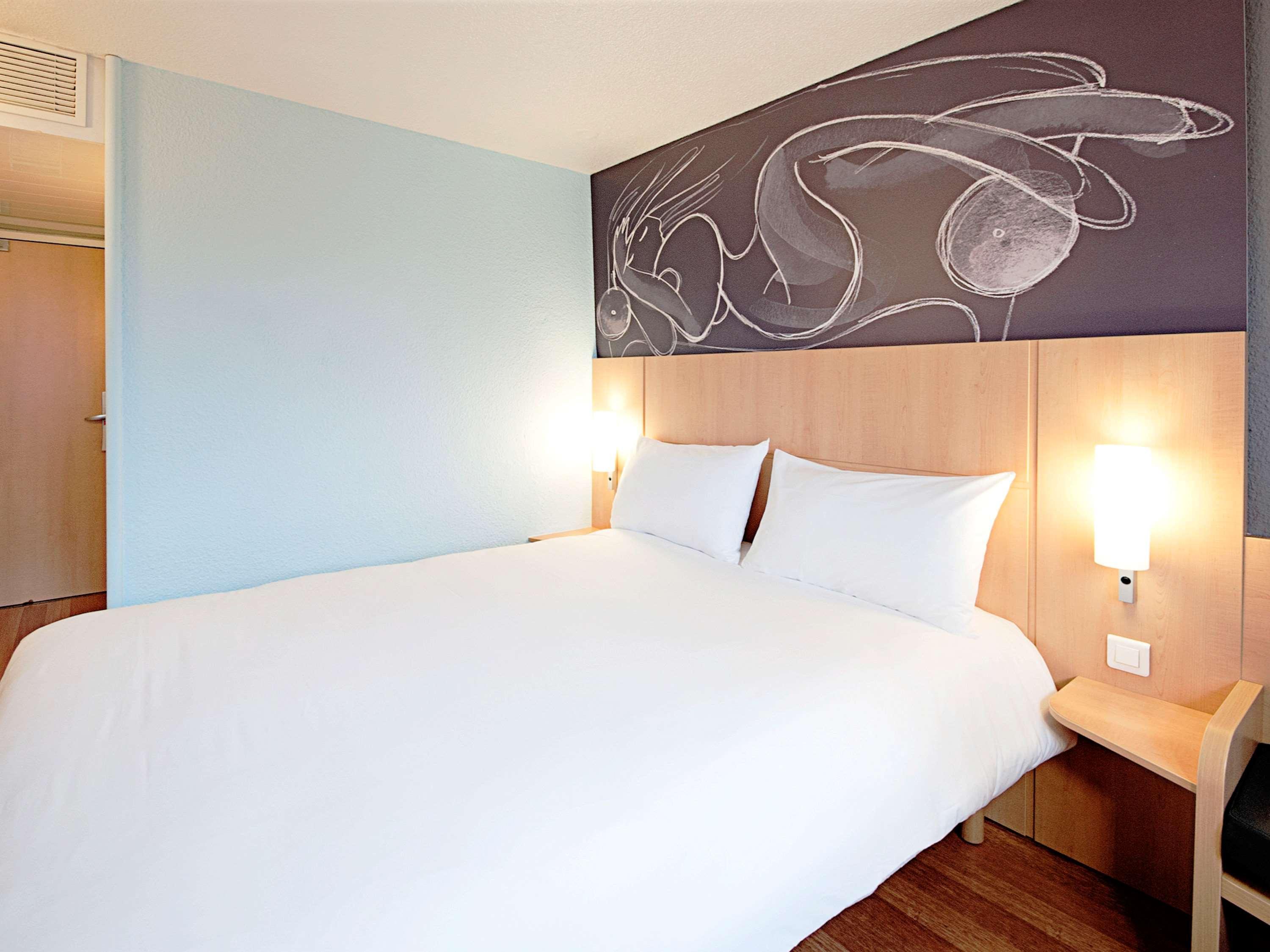 Ibis Barcelona Meridiana Eksteriør bilde