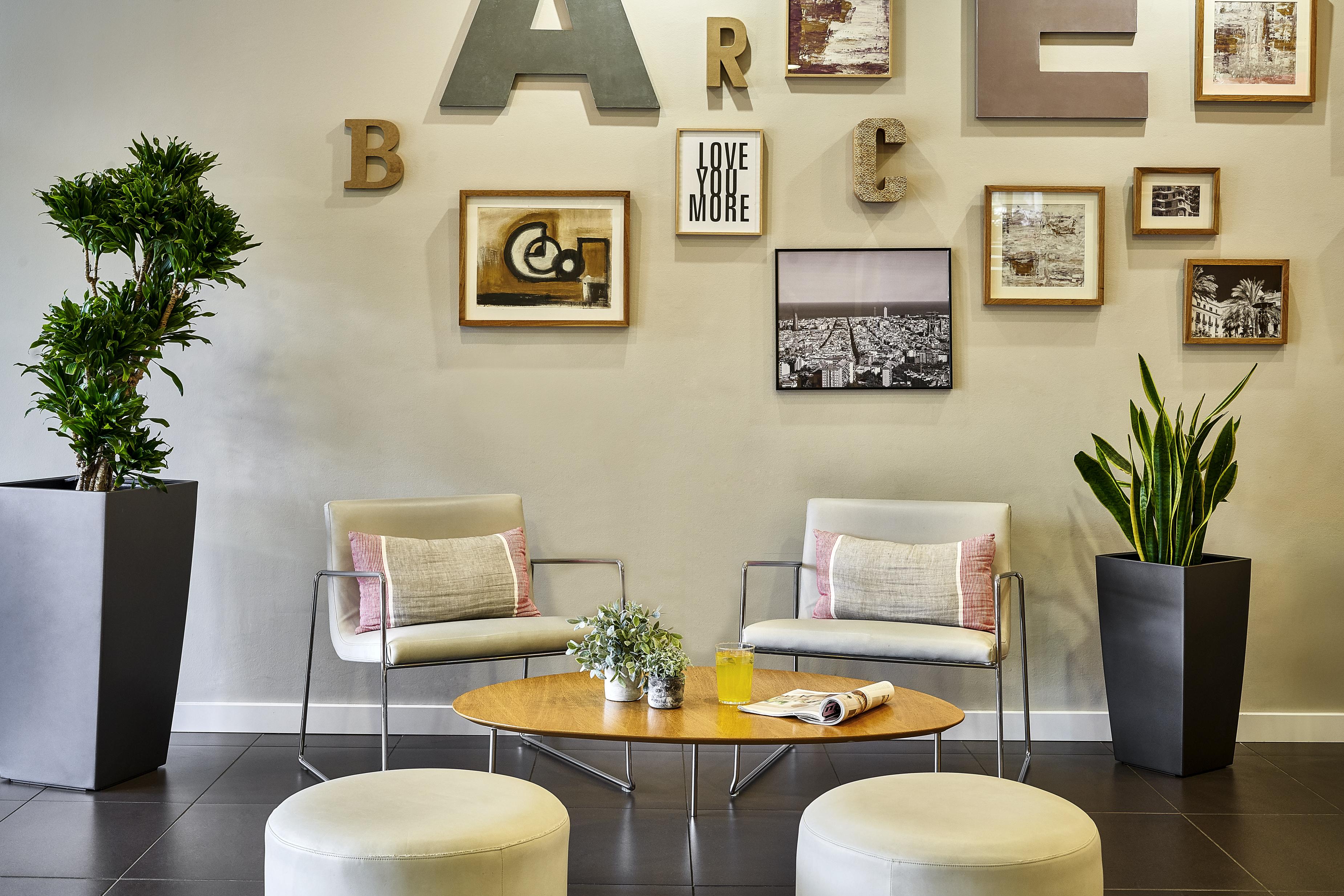 Ibis Barcelona Meridiana Eksteriør bilde