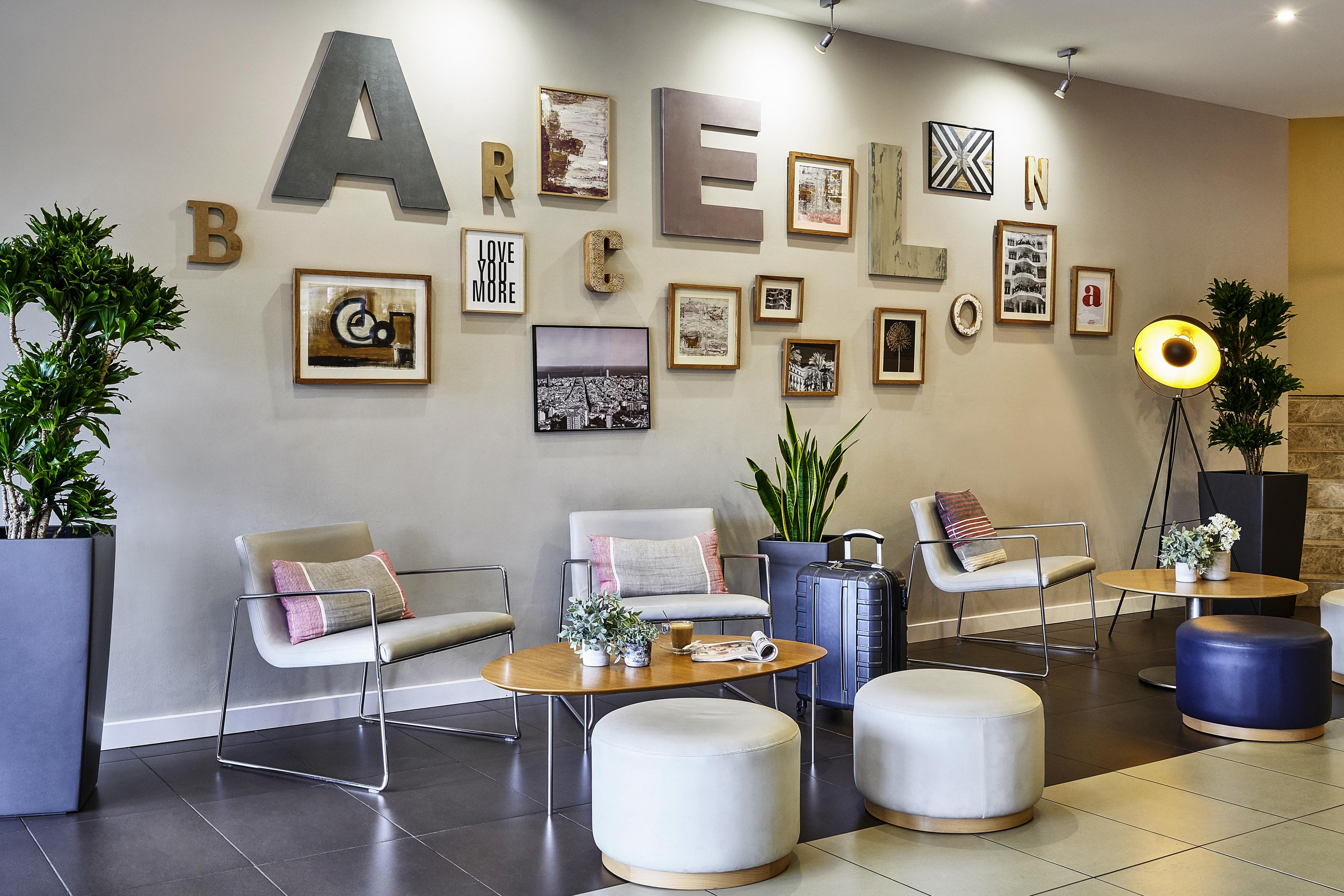 Ibis Barcelona Meridiana Eksteriør bilde