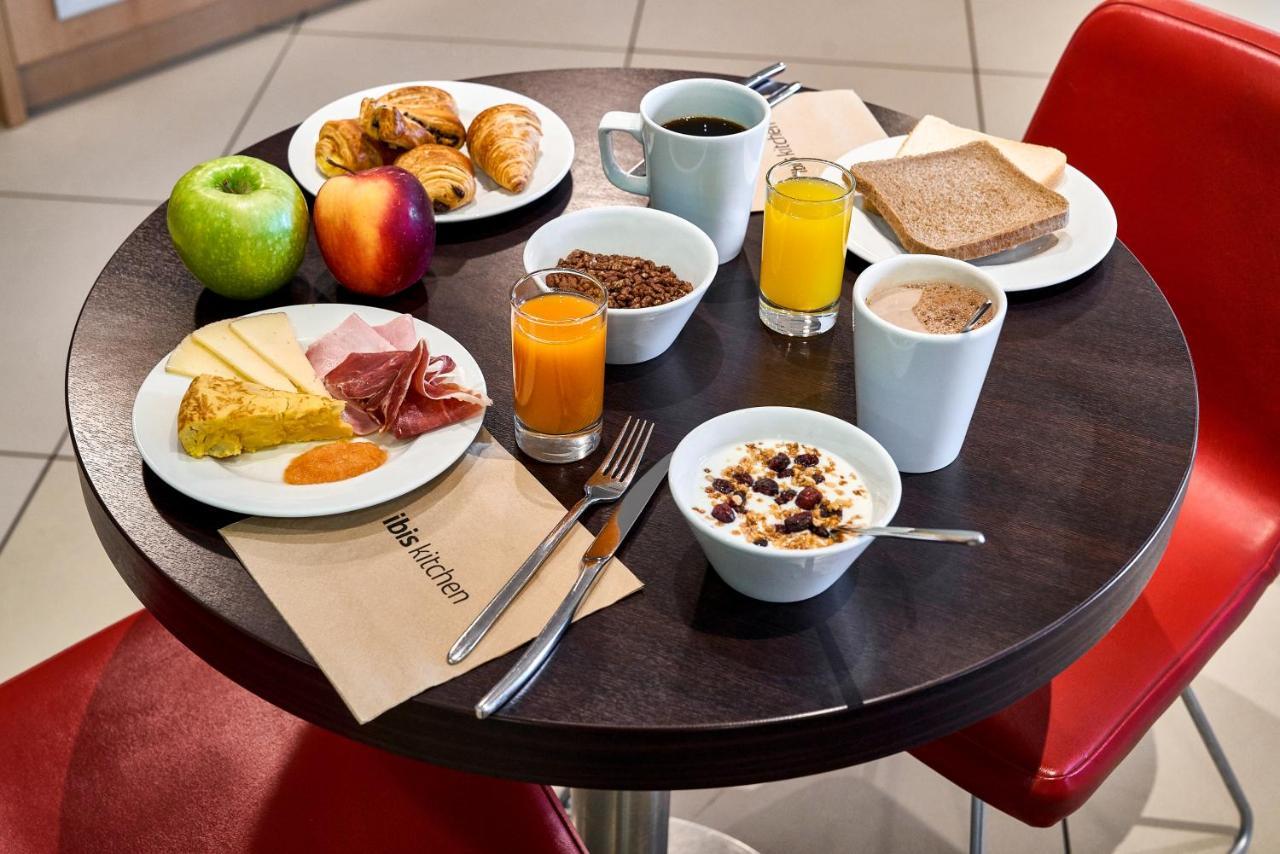 Ibis Barcelona Meridiana Eksteriør bilde