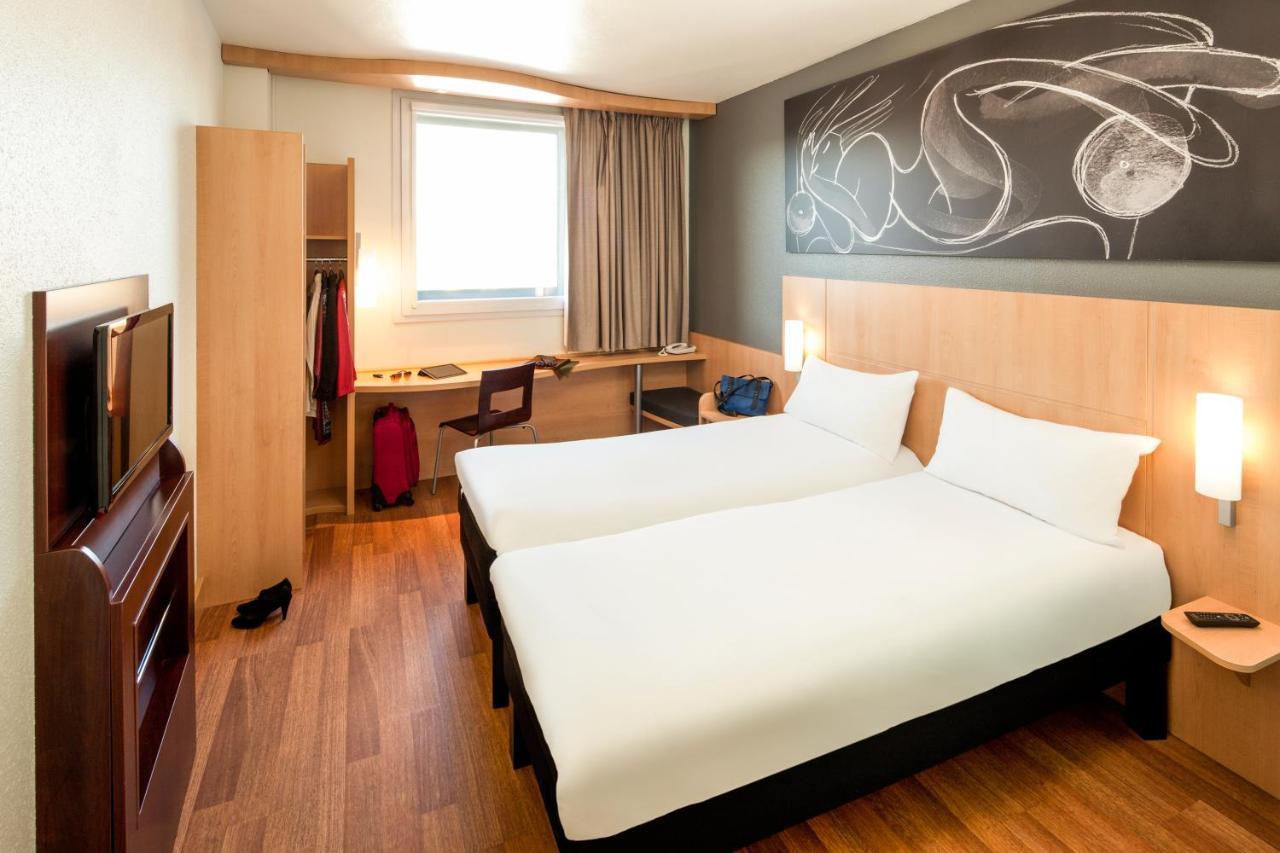 Ibis Barcelona Meridiana Eksteriør bilde